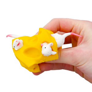 Stretchy Cheese Block with 2 Mice